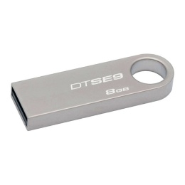 USB  8Gb Kingston